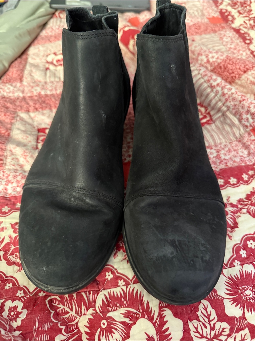 Sorel Black Nubuck Chelsea Ankle Boots